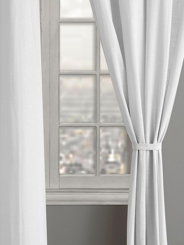 0bc3eb79-ec07-426a-8f28-e56725e2e59e1693582328312CurtainsandSheers3.jpg