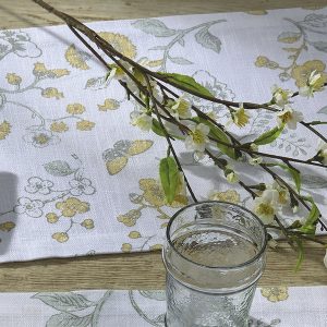 100-VintageFloralsRunnerLifestyle.jpg