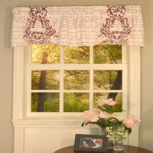 Mon Amie Lined Beacon Valance