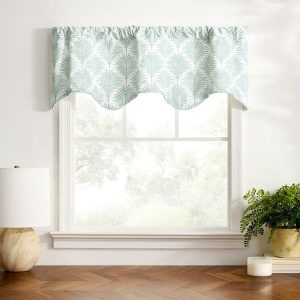 Palmetto Lined Scallop Valance Green