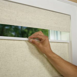 410-8900TDBURomanShadeLinenHand.jpg
