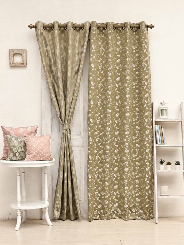 53802444-c41b-4ccb-b827-e4c48e714ae21736577694056LongDoorsetof2curtains1.jpg