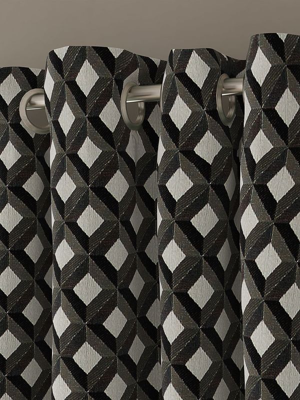 f6f318b6-b36d-4875-817c-1e502e14c02c1609935927566GMFSetOf2GreyBlackPrintedDoorCurtains3.jpg